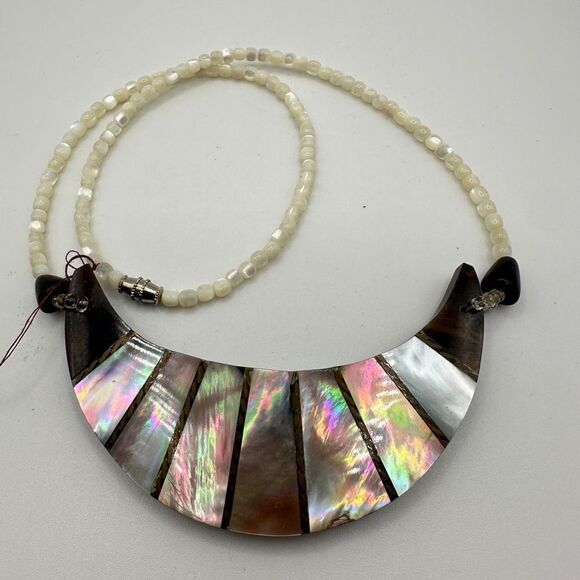 16” Abalone inlay on wood, shell beaded bib necklace! - Picture 4 of 14